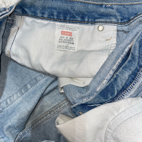 Men’s Wrangler Jeans - Picture 4 of 4